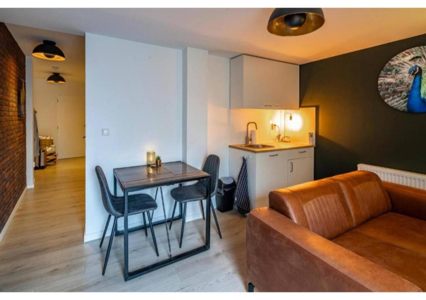 B&K Urban City Suites Tilburg Luaran gambar