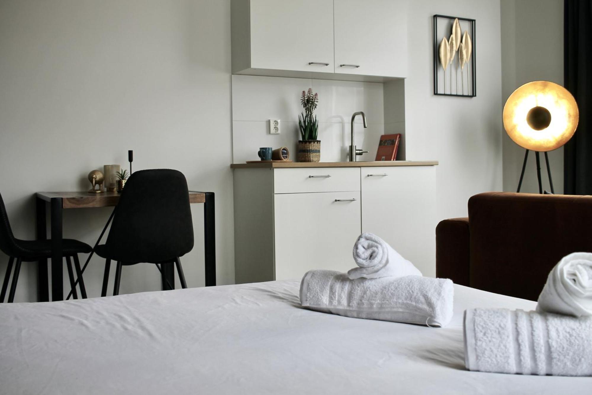 B&K Urban City Suites Tilburg Luaran gambar