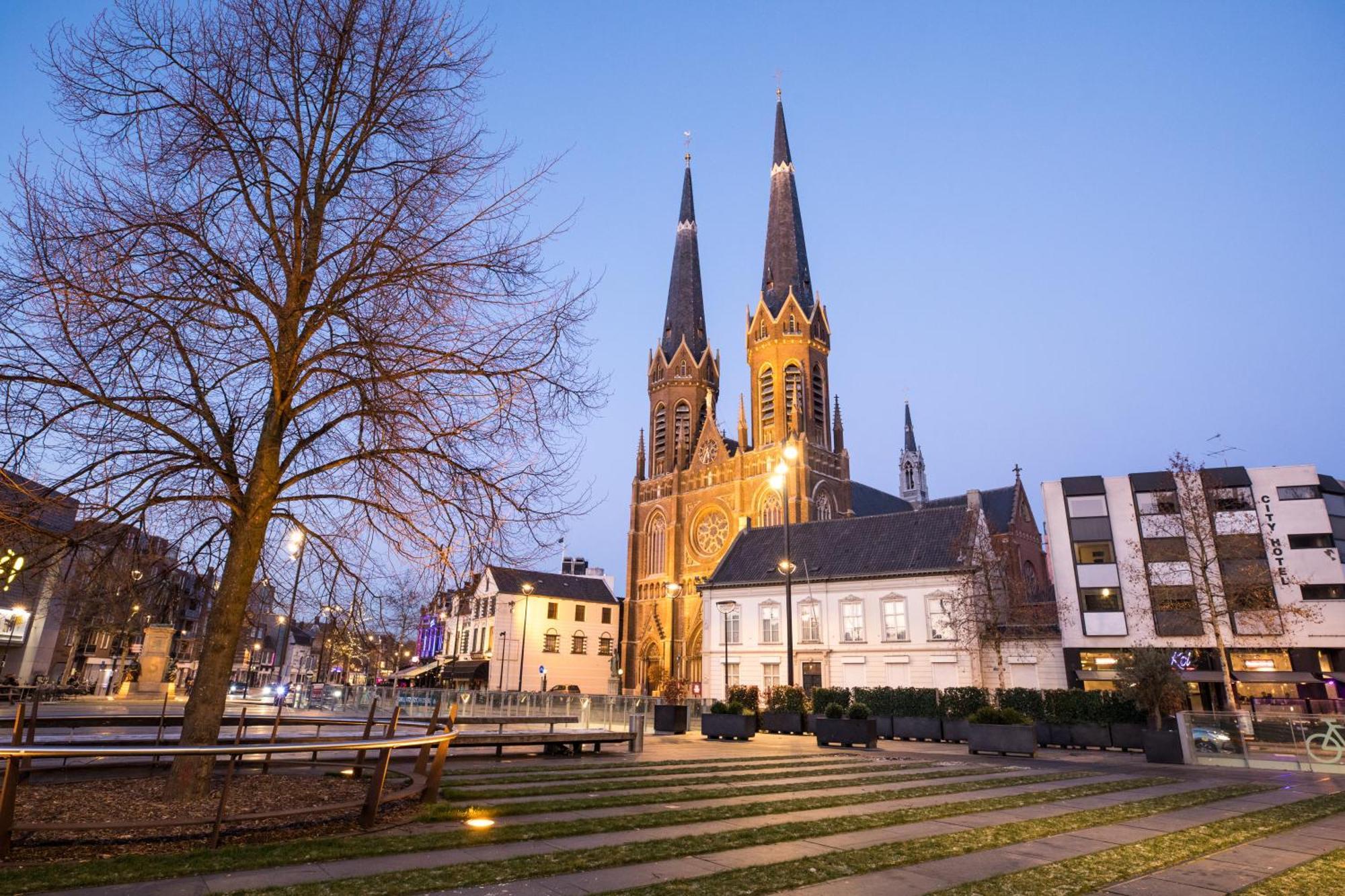 B&K Urban City Suites Tilburg Luaran gambar